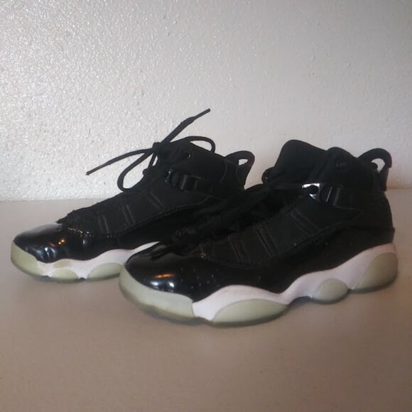 Jordan Other - Air Jordan Boys size 2 (youth) 6 Rings Space Jam Black and Red Basketball Shoes